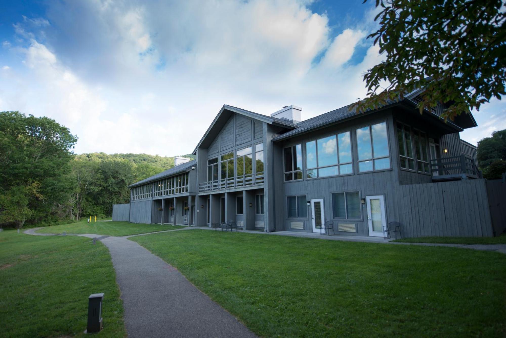 Peaks Of Otter Lodge 베드포드 외부 사진