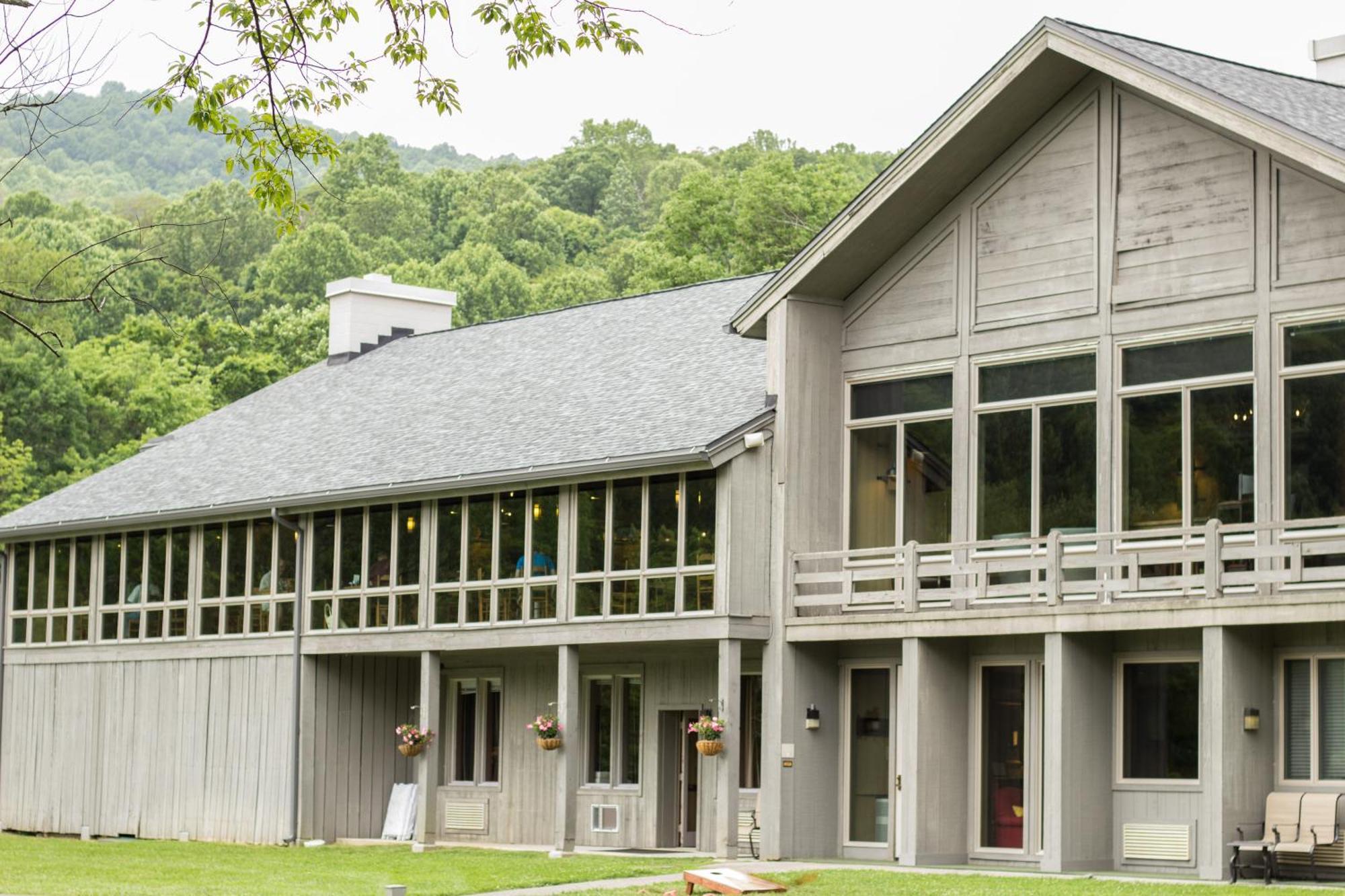 Peaks Of Otter Lodge 베드포드 외부 사진